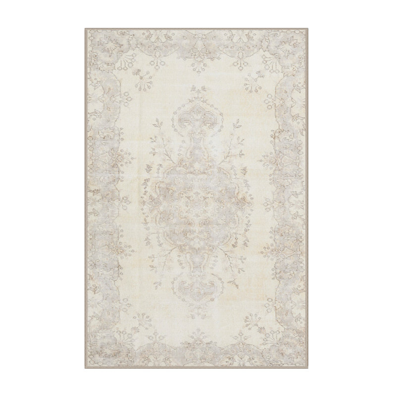 Tapis traditionnel crème / gris Mccluney, Rectangle 3 pi x 5 pi