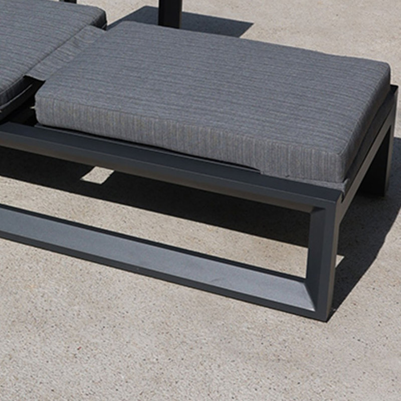 Chaise longue d'extérieur en alliage d'aluminium Morera