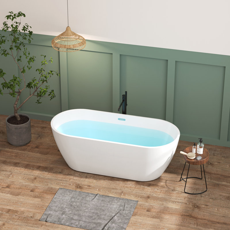 Baignoire de trempage autoportante en acrylique brillant de 67 po avec trop-plein à fente classique et drain en chrome, certifié Cupc. Facile à installer