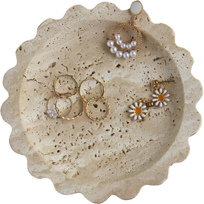 Petit plateau à bijoux en marbre naturel, bordures festonnées, 6,3 po