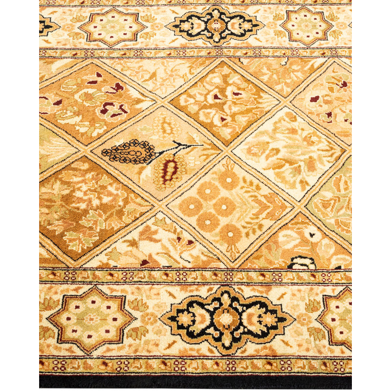 Classic One-of-a-Kind 2' 8" X 4' 2" Hand Knotted Area Rug