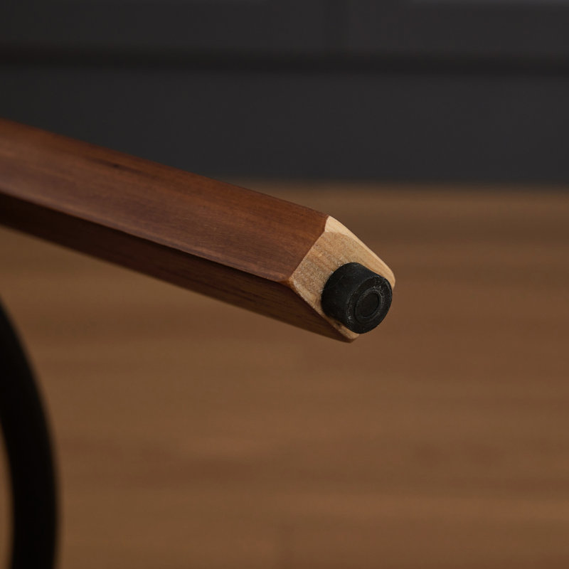 Tabouret de bar pivotant de 26 po à hauteur de comptoir de 2, rembourré en polyuréthane noir, dossier et pieds en noyer, ergonomique pour îlot de cuisine en cuir de style Mid-Century moderne avec structure, salle à manger