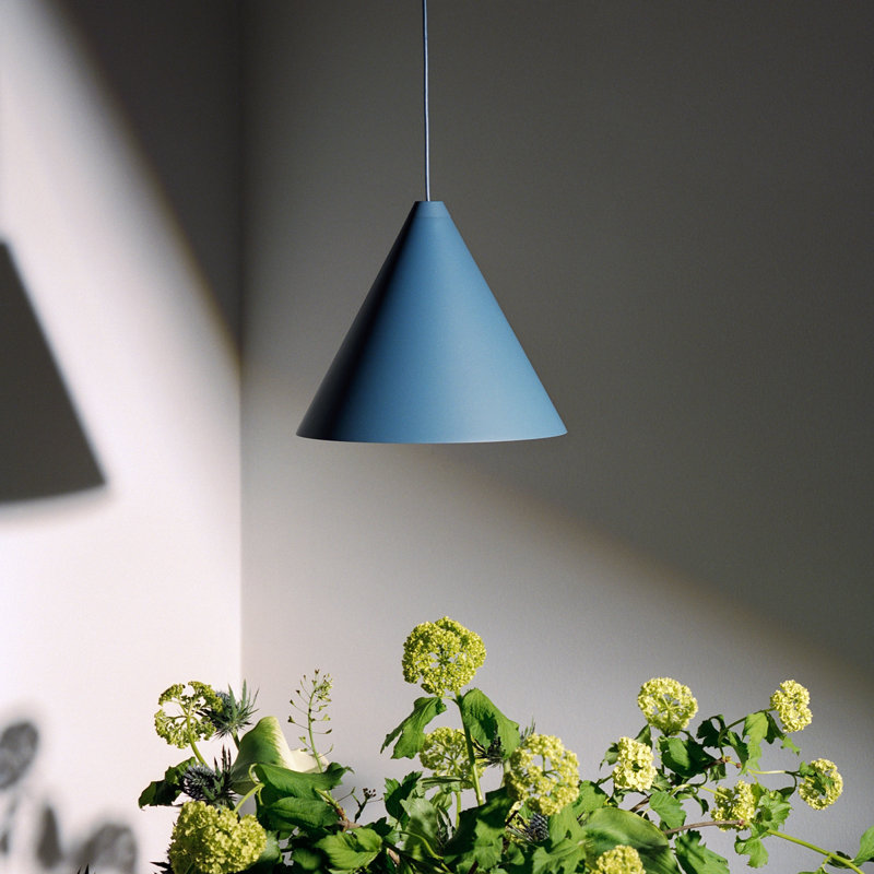 String Light Cone, White