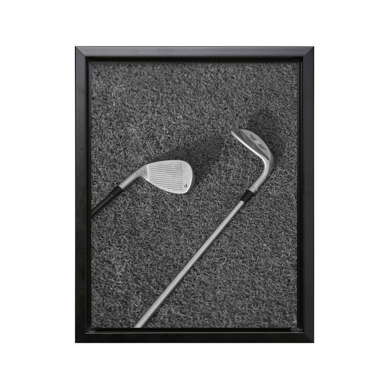Golfs sur le terrain, Black Framed, Canvas, 08"H x 10"W