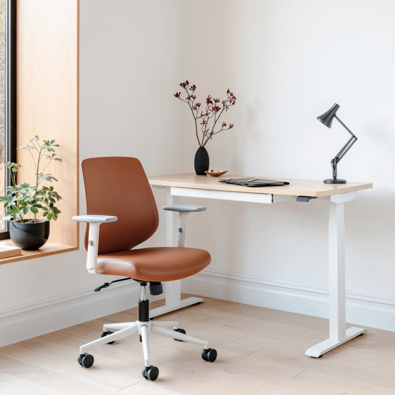 Daily Chair, Dune, White