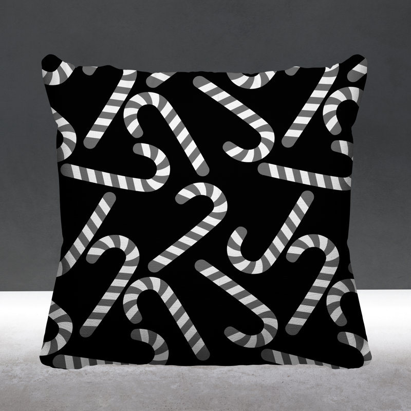 Coussin décoratif intérieur / extérieur Christmas Candy Cane, L 17 po x H 17 po, Noir