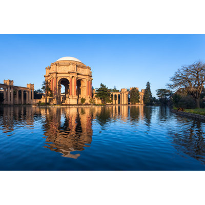 " Palace Of Fine Arts "