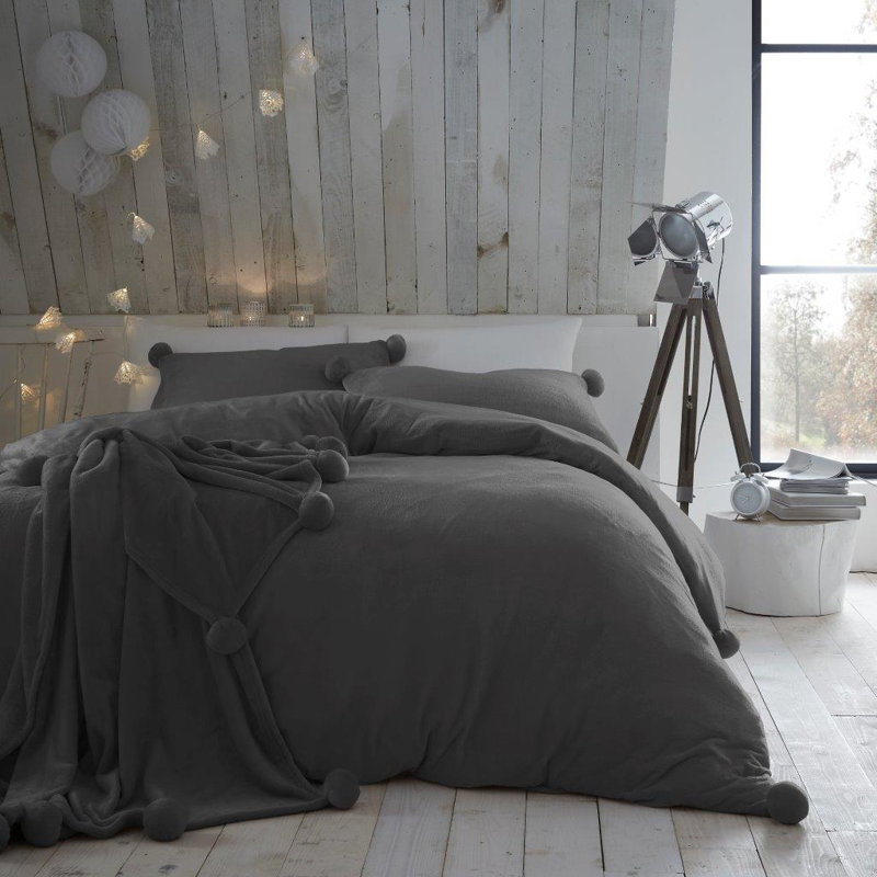 Flagler Polyester Solid Colour Duvet Cover Set with Pillowcases, Single - 1 Standard Pillowcase, Charcoal