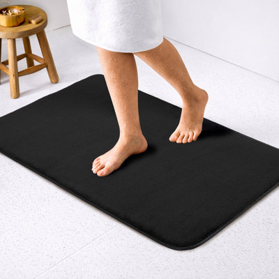 Tapis pour salle de bain en mousse 32 pouces Hillsdale