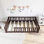 Lit simple en bois avec garde-corps-1549804050