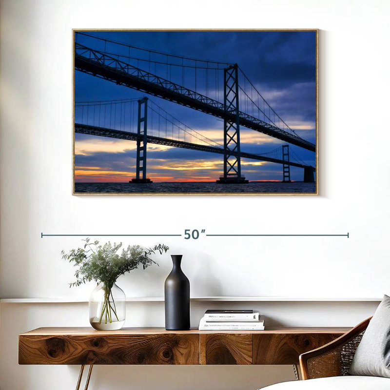 Pont de la baie de Chesapeake à l'aube, Cadre flottant en bois naturel, 40 po x 27 po
