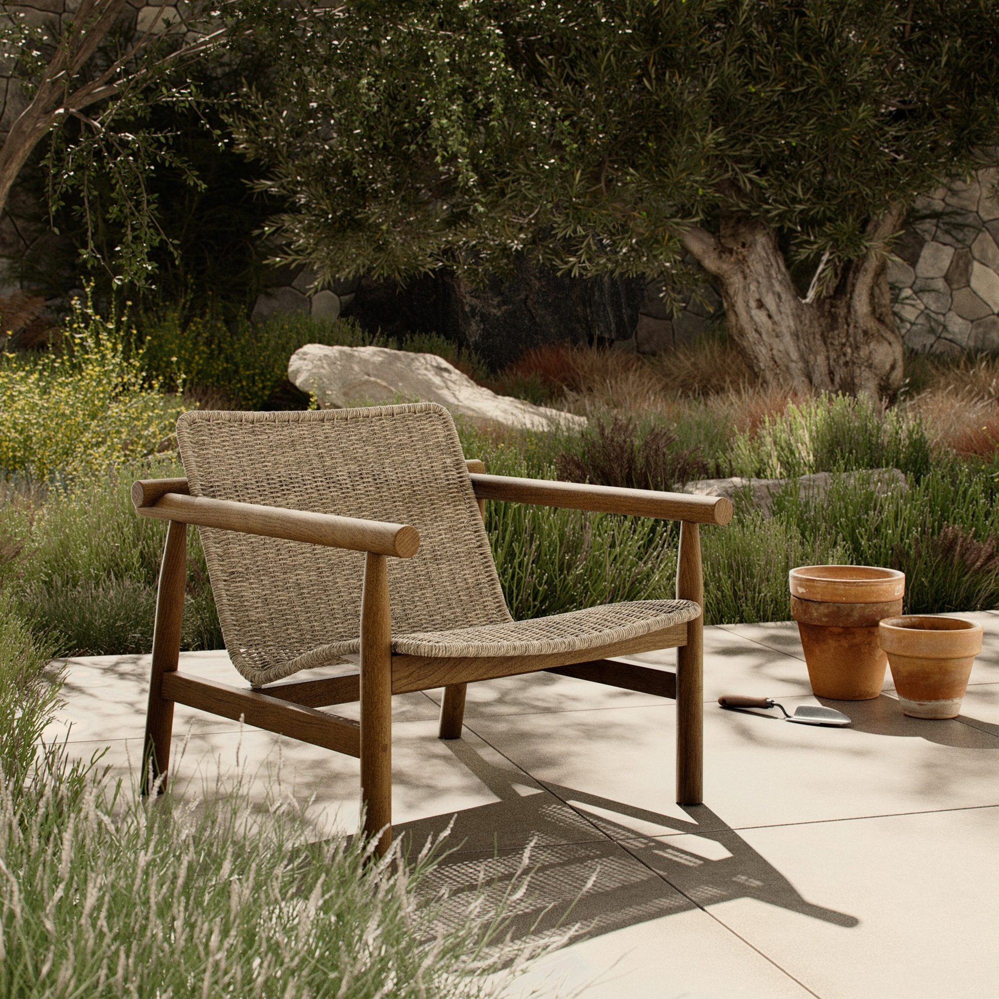 Dume Outdoor Chair, White/Brown