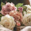 Arrangement de dahlia-367752238