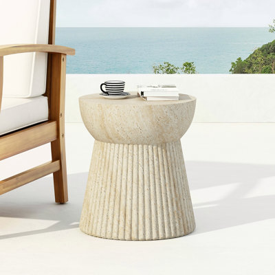 Table d'appoint d'extérieur en béton de travertin
