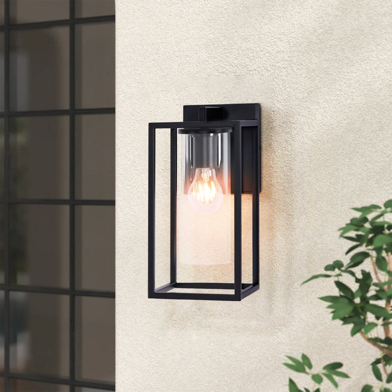 Lanterne murale d'extérieur 1 lumière Tiernan, H 12,15 po x l 5,75 po x P 8,05 po, Noir mat