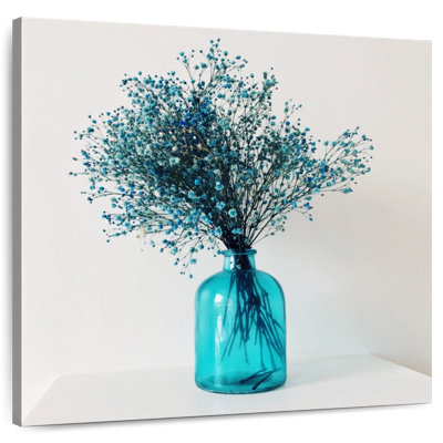 Harnek Dainty Blue Flowers On Vase