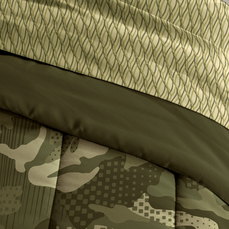 Twin Blue Camouflage Cotton-Polyester Bed in a Bag Set