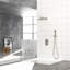 Douche en nickel brossé avec tête double - fixation murale carrée de 10 pouces, valve, pluie et système de poche, équilibrée
