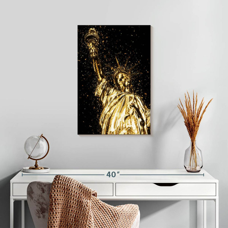 Aime Golden Lady Liberty, H 24 po x l 16 po