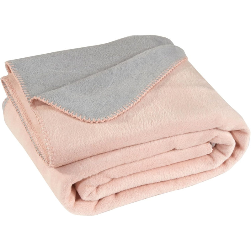 Latitude Run Blanket