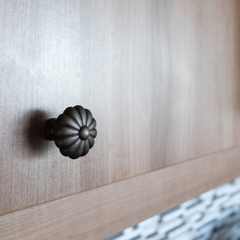 CK Series Knob, Antique English, Large