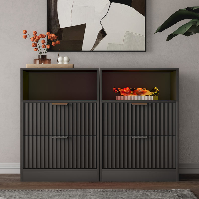 Commode 2 tiroirs l 15,5 po, commode de table de chevet avec lumières à DEL RVB et poignées en métal pour la chambre à coucher, le salon