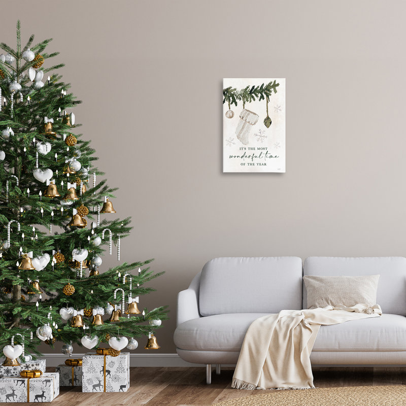 Art mural sur toile Festing Hanging Stocking par Lux + Me Designs, H 24 po x l 16 po