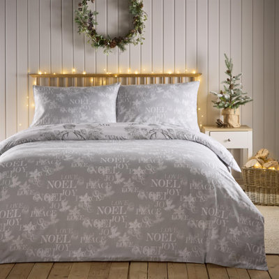 Altee Duvet Cover Set with Pillowcases Included