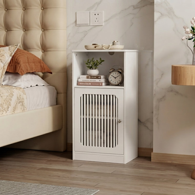 Armoire d'appoint moderne avec portes à persiennes, armoire de rangement en bois aggloméré résistante à l'humidité avec tablettes pour le vestibule et la cuisine