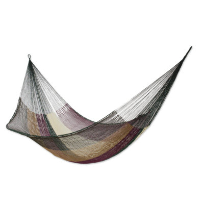 Hamac d'intérieur / extérieur en nylon tissé à la main Rahima
