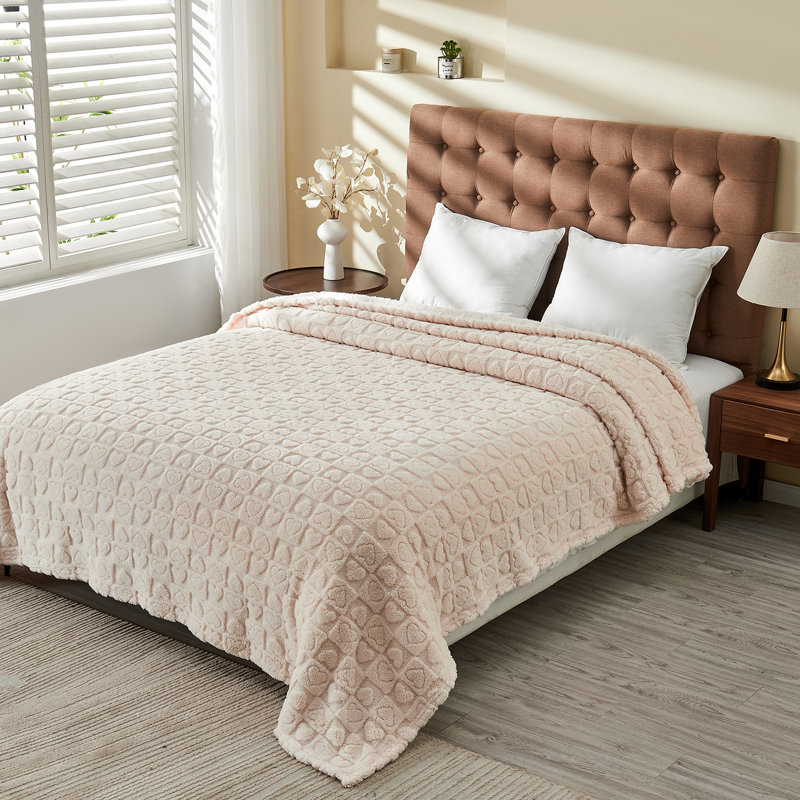Throw Blankets With Heart Checkered, Beige, 50" L x 40" W