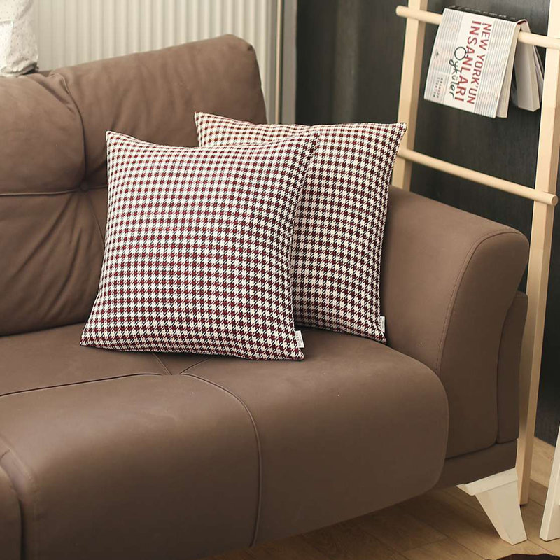Red Houndstooth Jacquard 18" Square Pillow Covers Set
