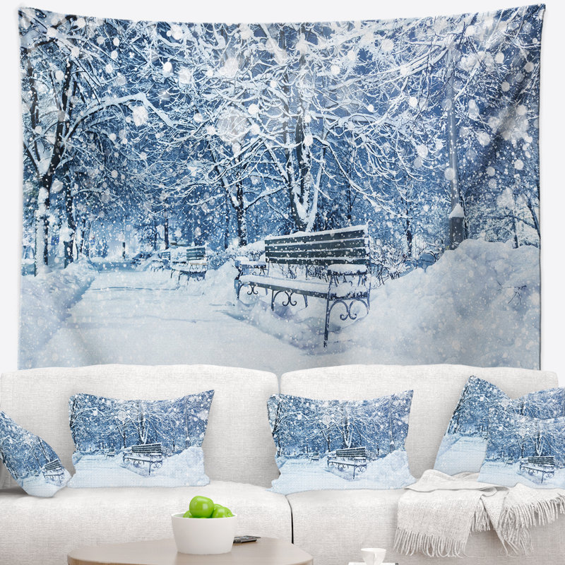 Paysage urbain recouvert de tapisserie enneigée, H 50 po x l 60 po
