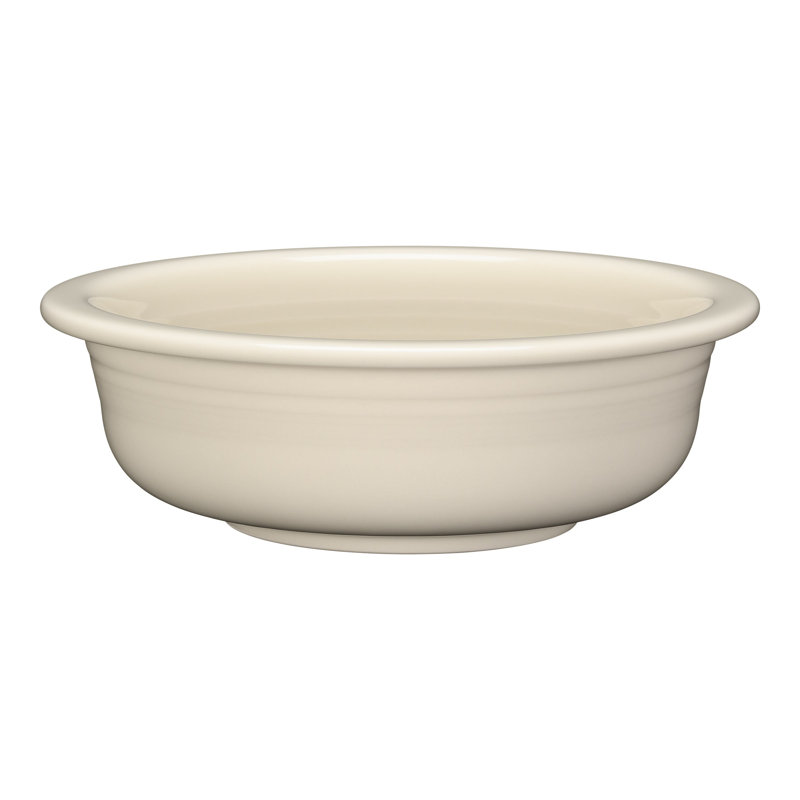 Fiesta 1 qt. Large Serving Bowl, Linen