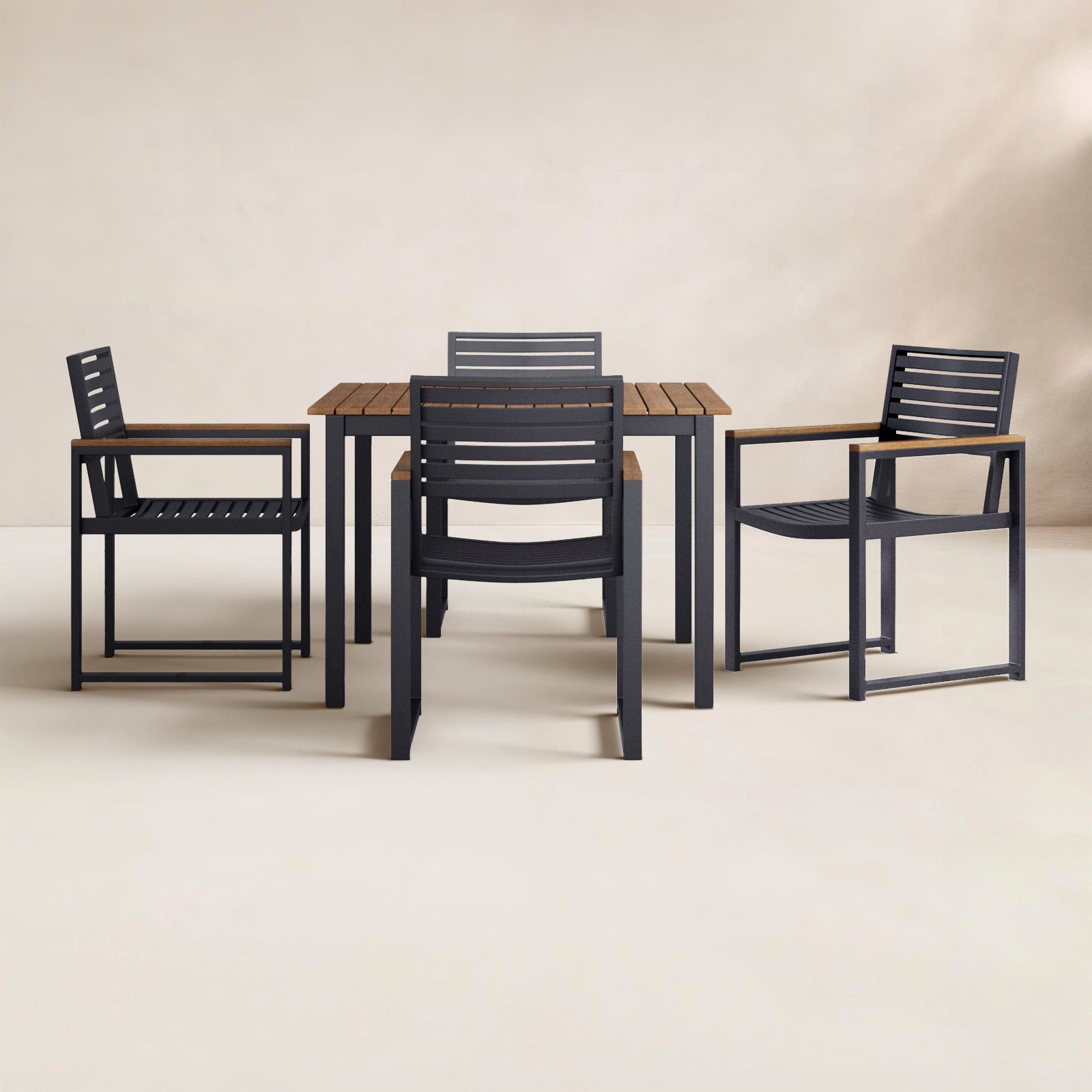Townsend Square 4-Person Outdoor Dining Set
