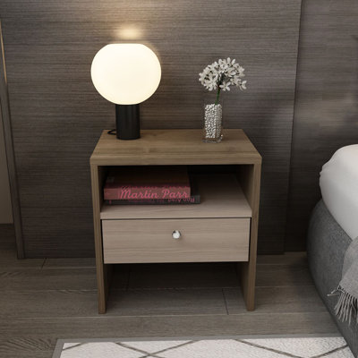 Table de nuit