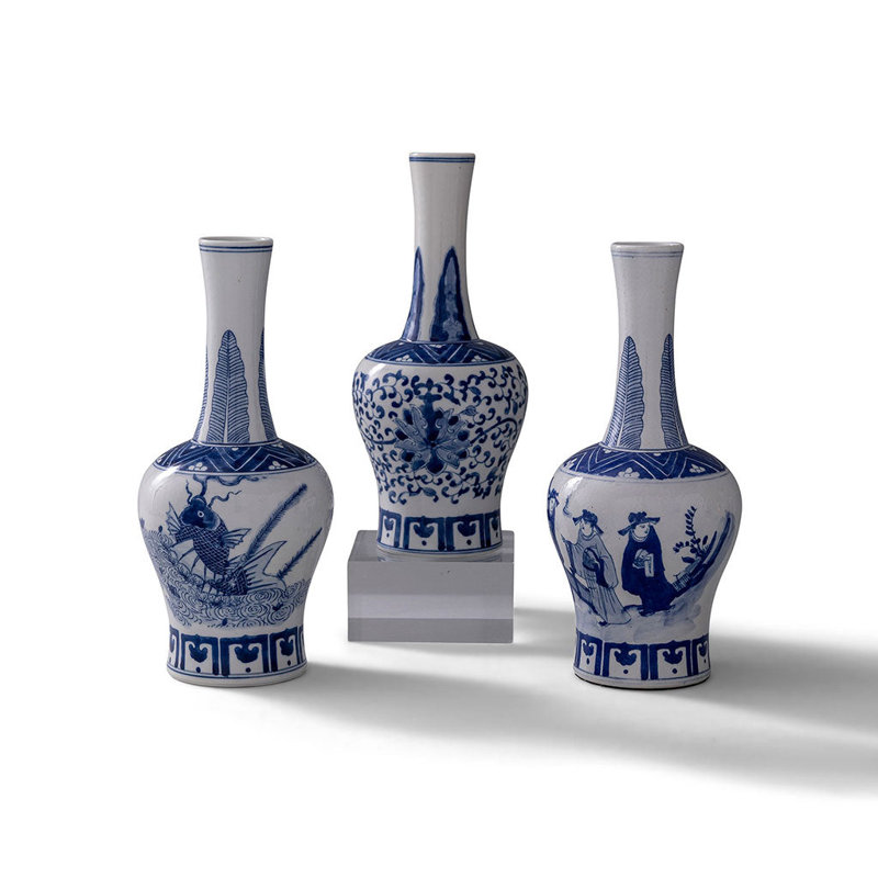 Jardin de vases ronds bleus