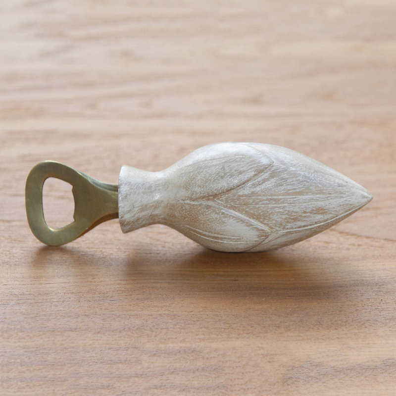 Ouvre-bouteille Bungalow Rose Young Lotus en bois blanc