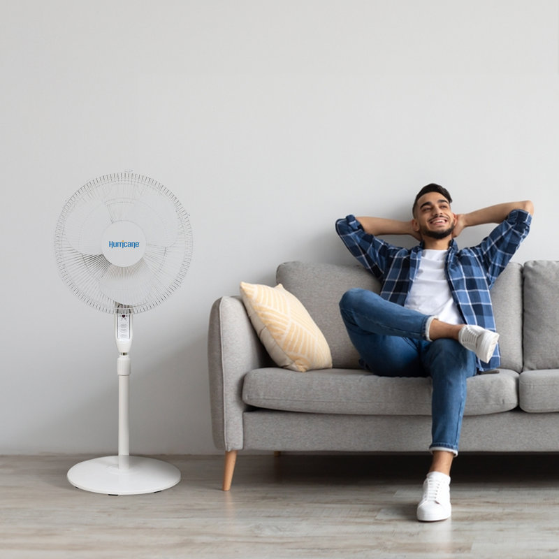 Ventilateur oscillant / debout Hurricane, H 4,9 po x l 18,5 po x P 23 po, Blanc