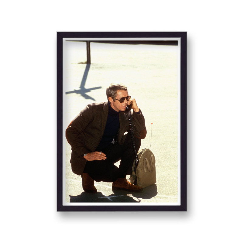 Steve Mcqueen Talks On Telephone Bullitt - Single Picture Frame Print