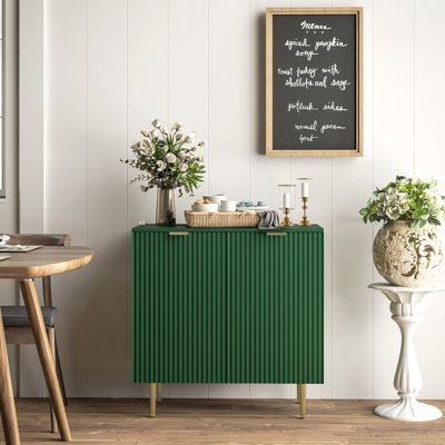 Buffet avec tablettes réglables