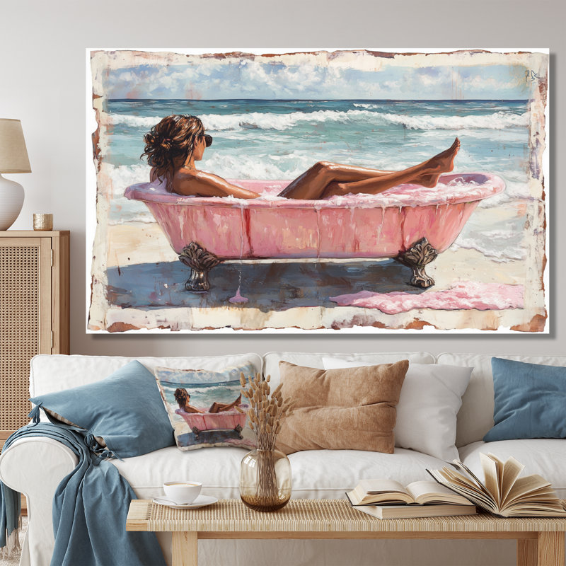 Femme dans une baignoire sur Palm Beach II - Art encadré pour la salle de bain, Toile tendue, 34" H x 44" W