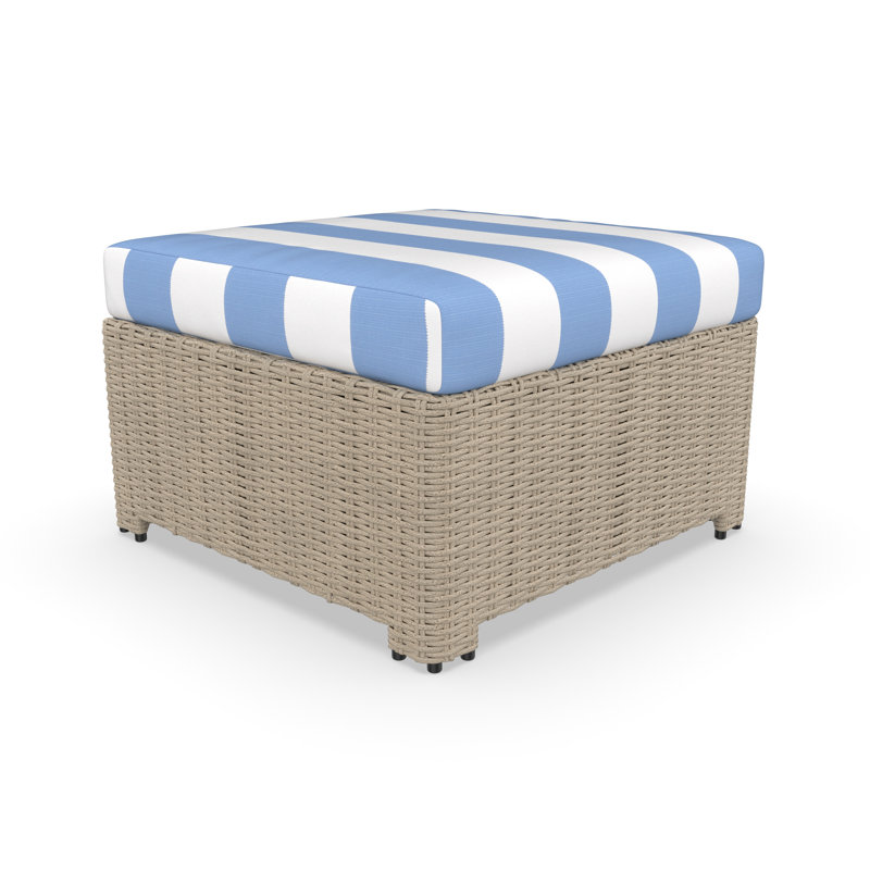 Ensemble de mobilier d'extérieur en osier avec coussins Sunbrella Henri, Sunbrella® Cast Ocean