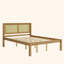 Lit plateforme en bois massif avec tête de lit en rotin, cadre de lit style bohème campagnard, rangement sous le lit, sommier non requis