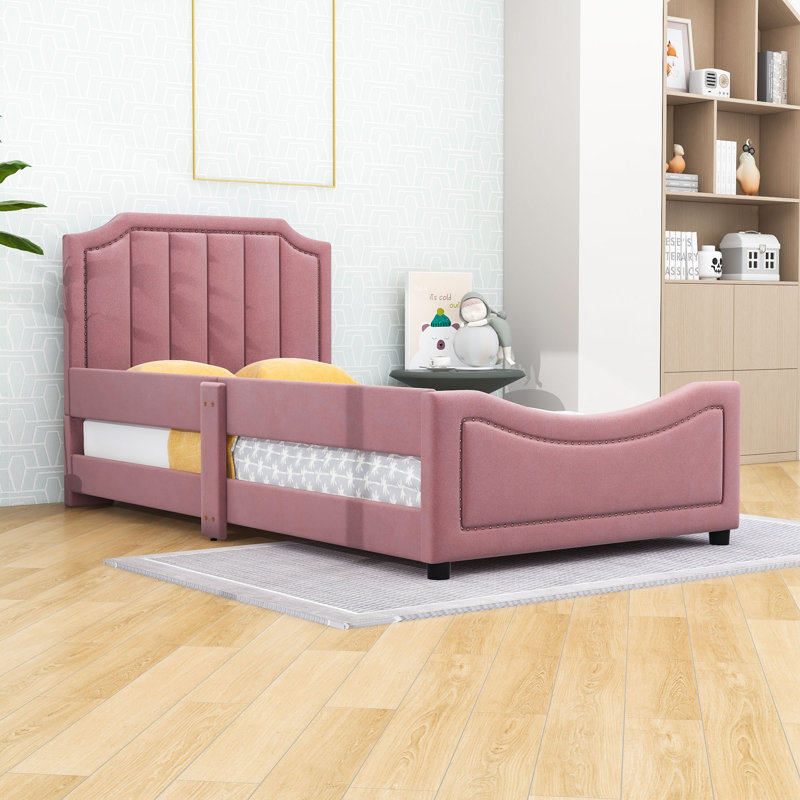 Lit plateforme simple tapissier avec tête de lit rayée, Rose