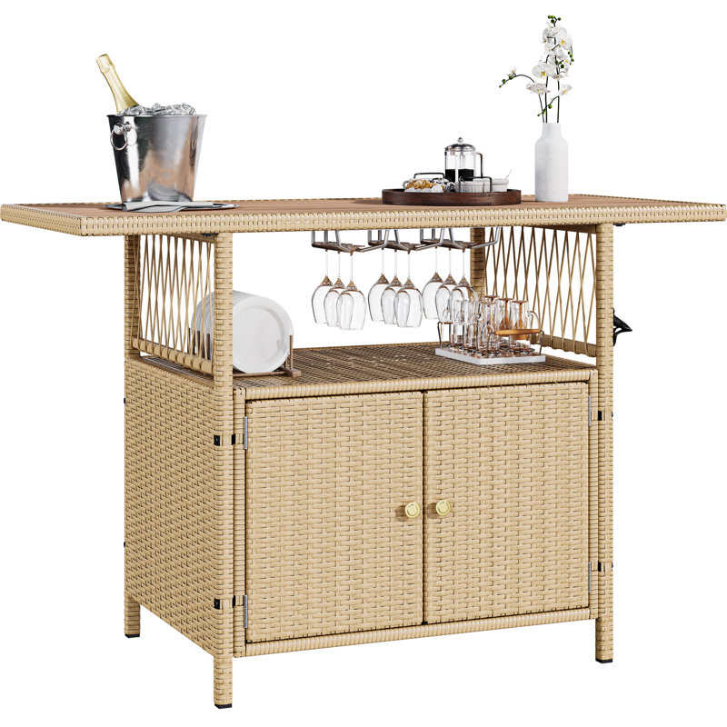 Anabiya Bar Counter