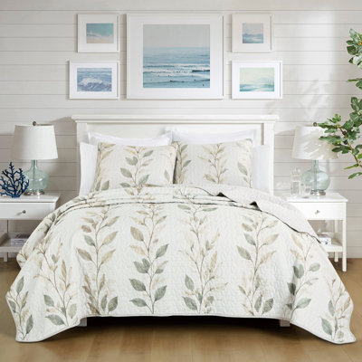 Sage Leaf Botanical Quilt Set with Shams