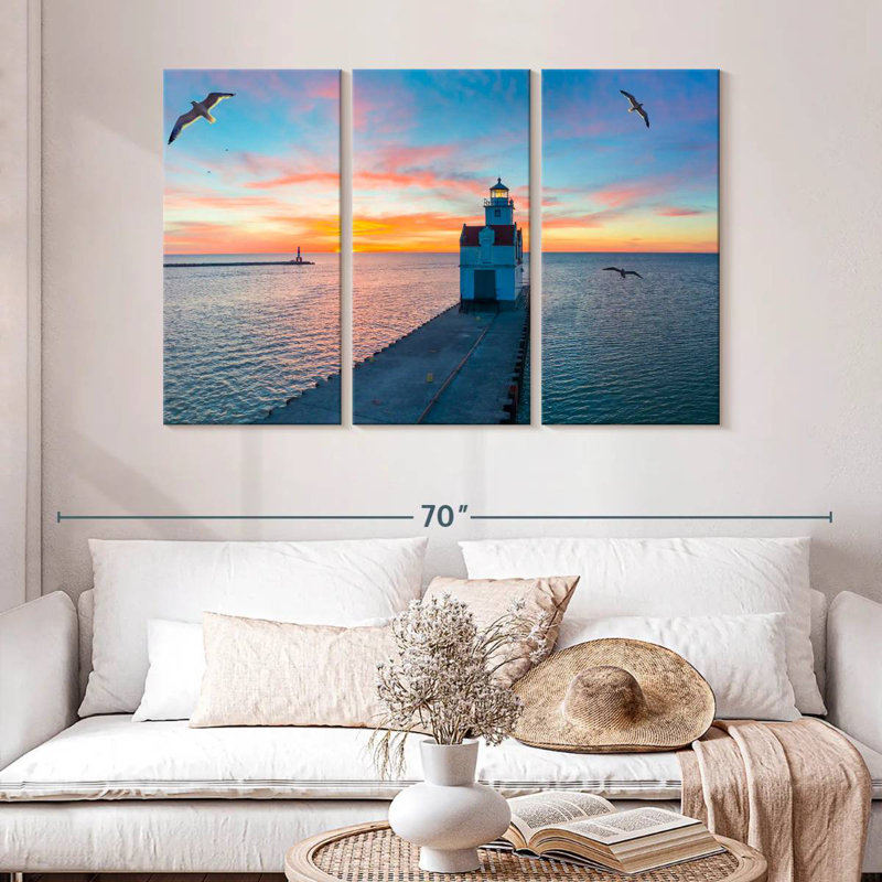 Lilie Kewaunee Pierhead Lighthouse, 32" H x 50" W