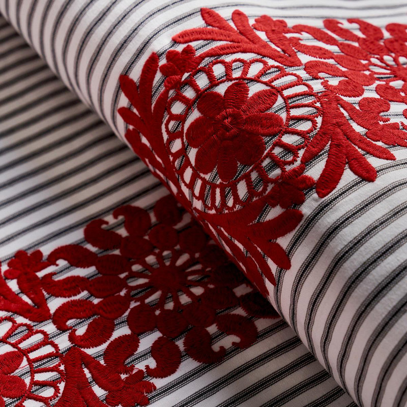 Tissu à rayures Joelle, Rouge/noir