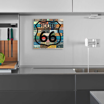 «Garage Sign V» par Studio W, art mural en verre acrylique